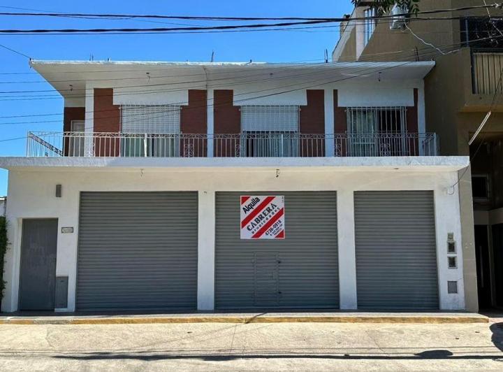 Local comercial · 200m²