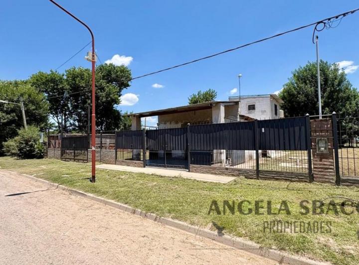 Local comercial · 100m² · 2 Ambientes