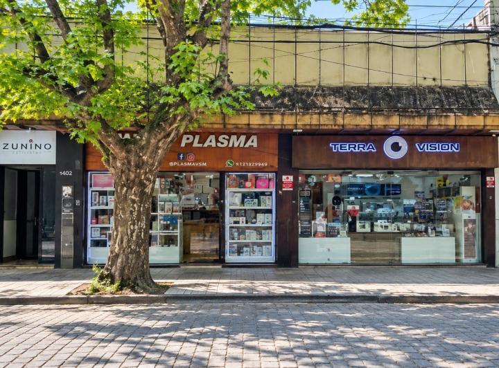 Local comercial · 393m²