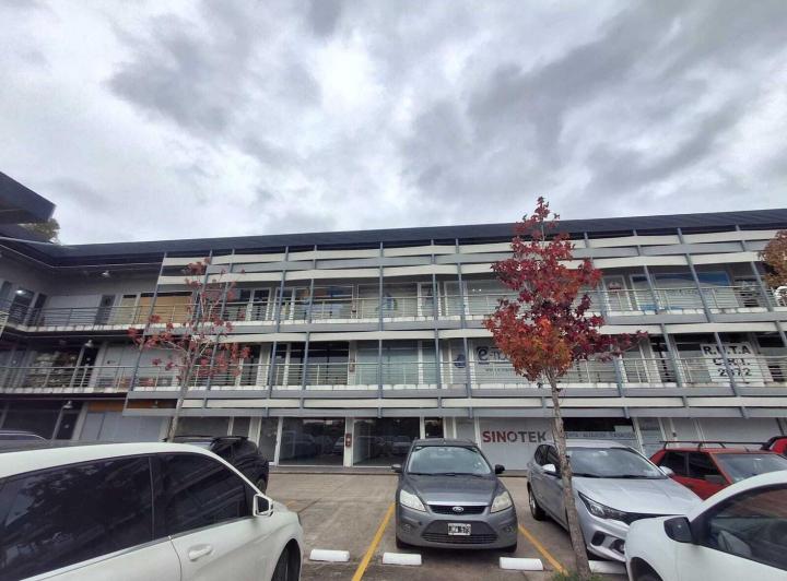 Local comercial · 52m² · 1 Cochera