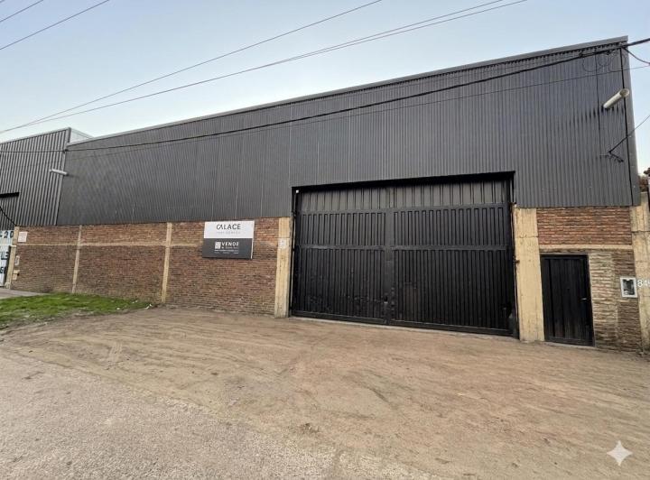 Local comercial · 494m²