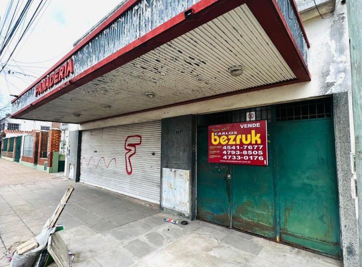 Local comercial · 400m² · 4 Ambientes