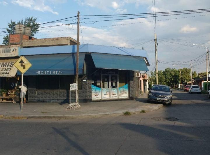 Local comercial · 124m² · 4 Ambientes