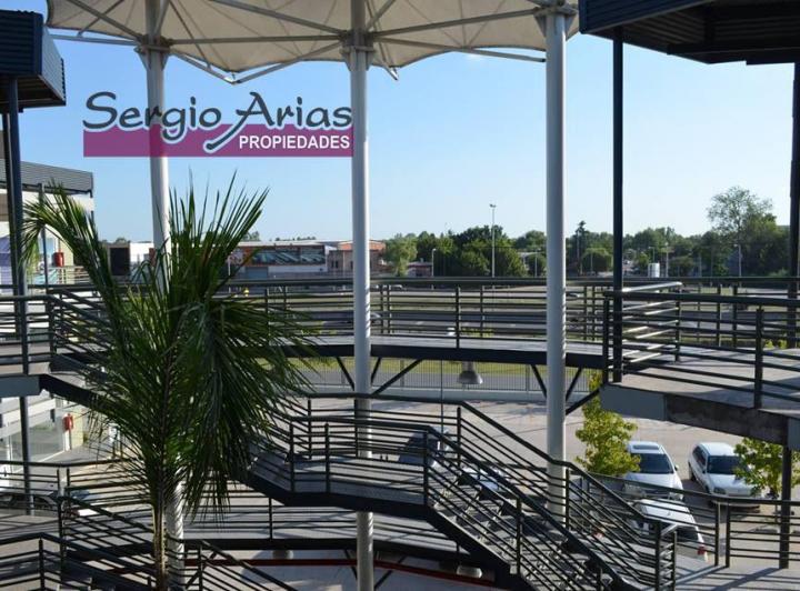 Local comercial · 74m² · 1 Ambiente