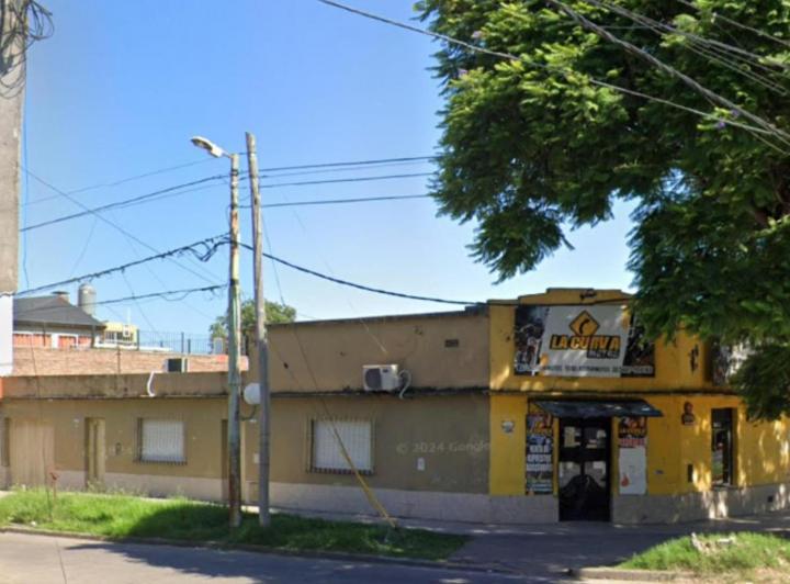 Local comercial · 220m² · 1 Ambiente