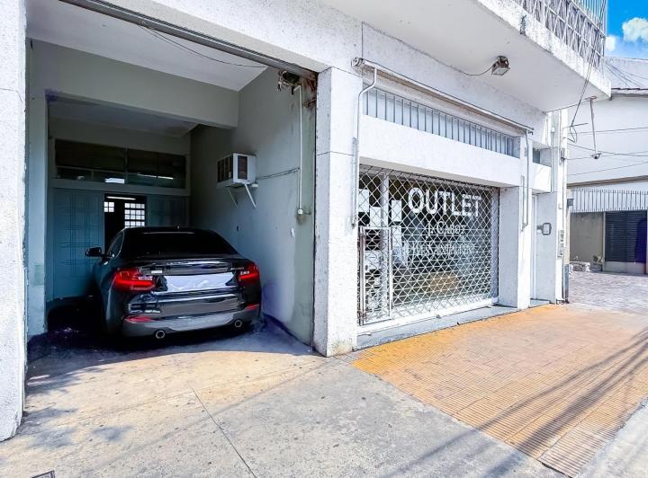 Local comercial · 265m² · 1 Cochera
