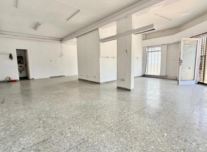 Local comercial · 70m² · 2 Ambientes