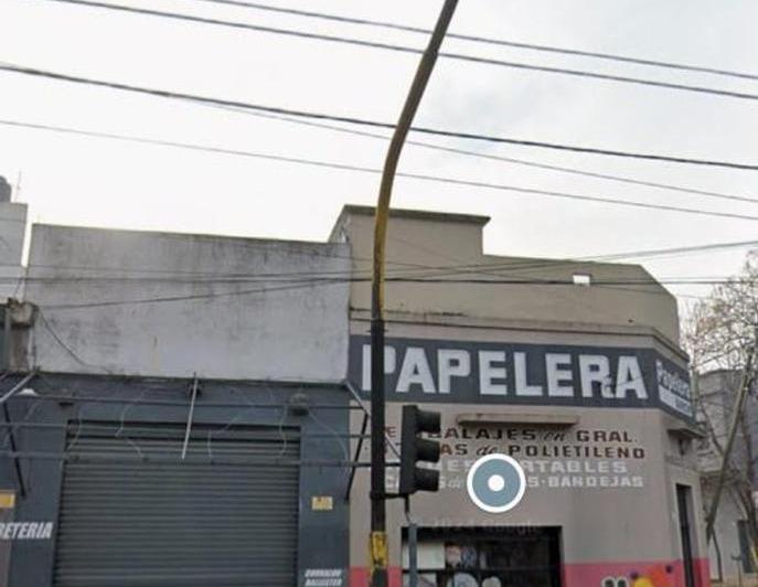 Local comercial · 130m² · 1 Ambiente