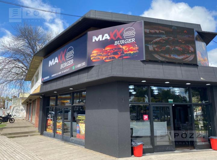 Local comercial · 579m²