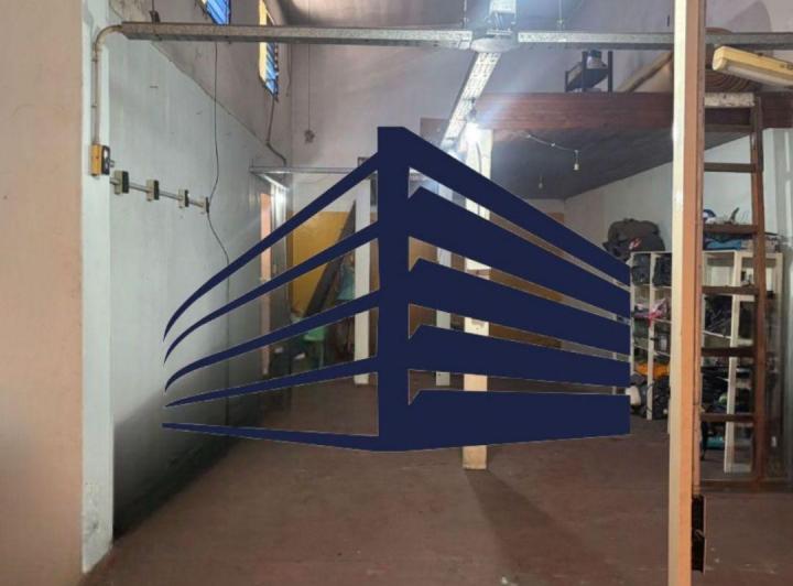 Local comercial · 110m²