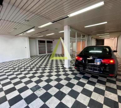 Local comercial · 520m²
