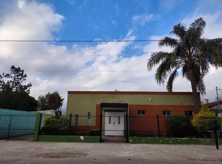 Local comercial · 171m² · 3 Ambientes · 7 Cocheras