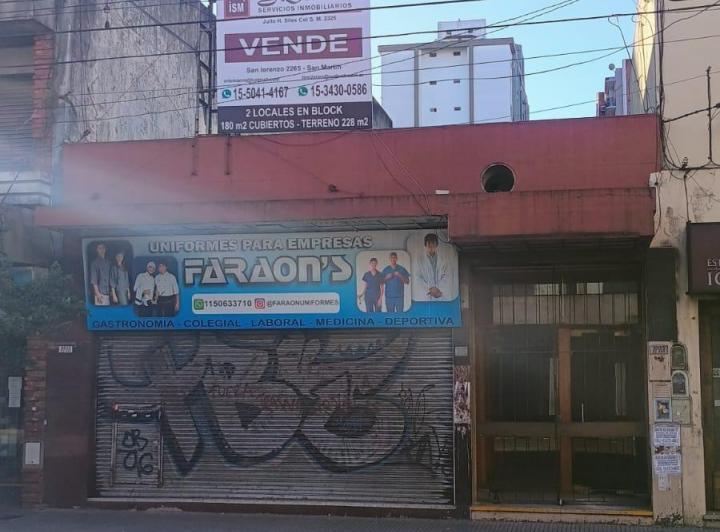 Local comercial · 180m²