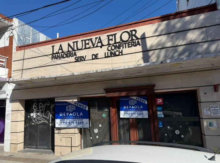 Local comercial · 400m²