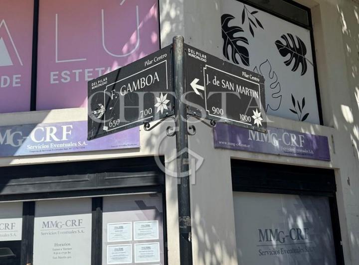 Local comercial · 100m² · 1 Cochera