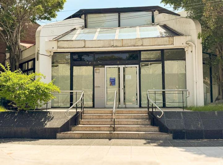 Local comercial · 420m²