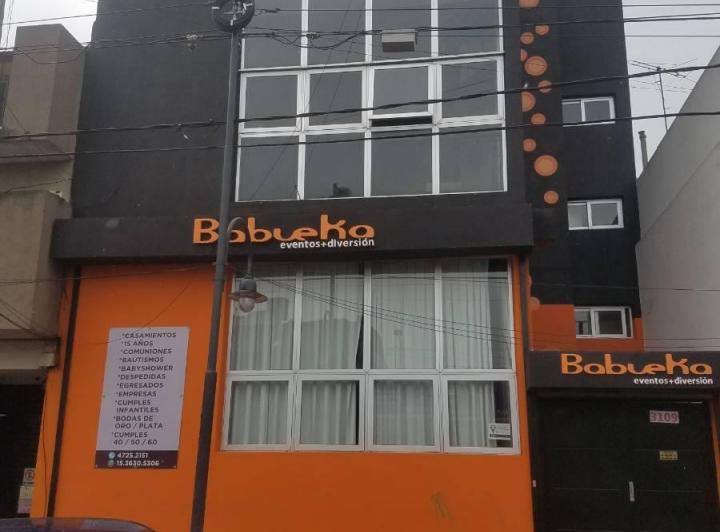 Local comercial · 450m²