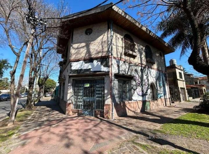 Local comercial · 260m² · 2 Ambientes