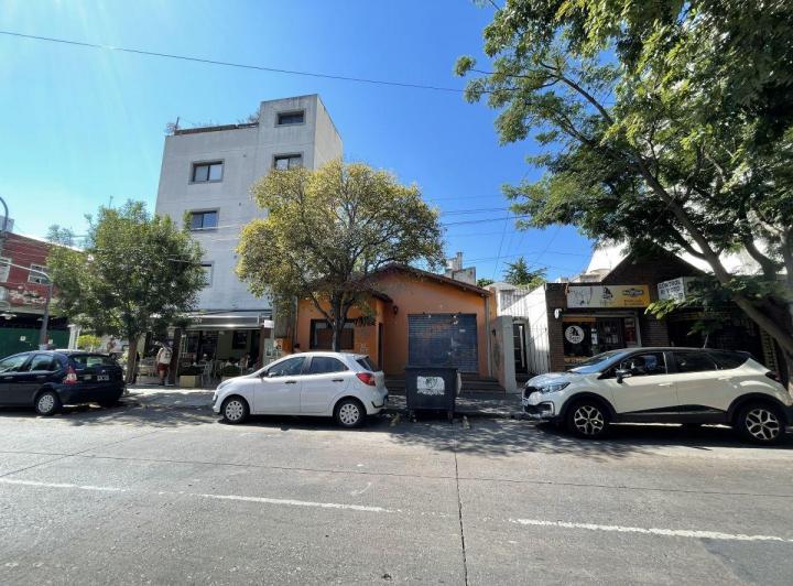 Local comercial · 77m²