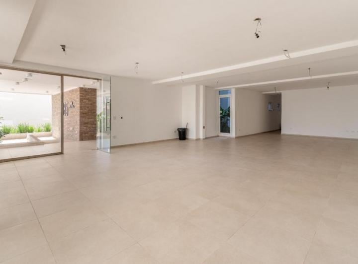 Local comercial · 120m² · 2 Ambientes