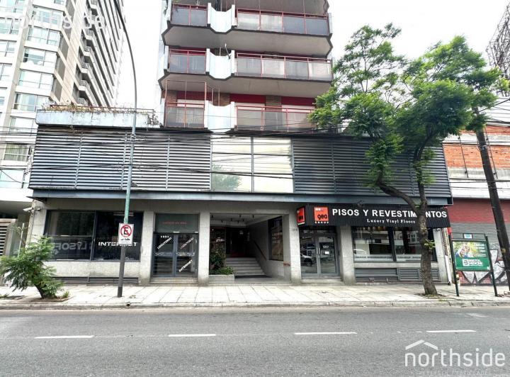 Local comercial · 170m²
