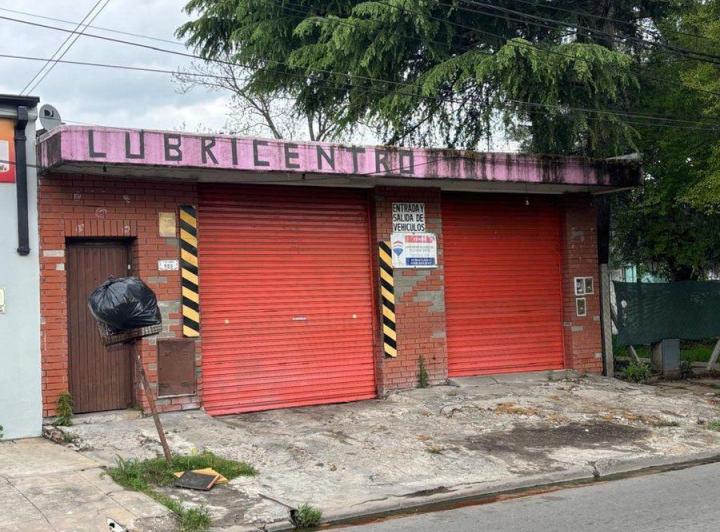 Local comercial · 104m²