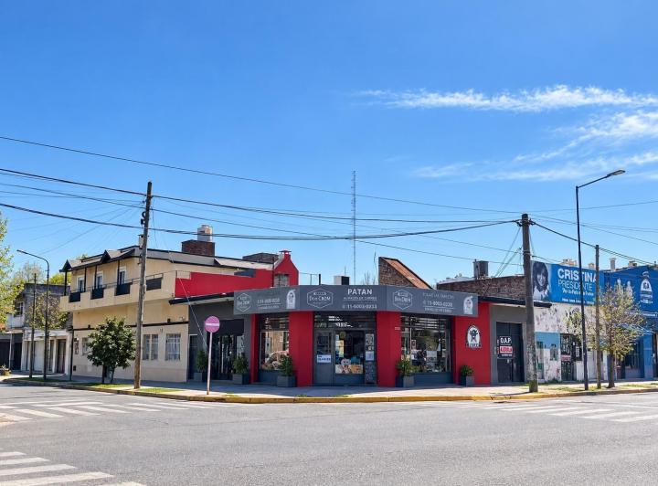 Local comercial · 512m² · 9 Ambientes