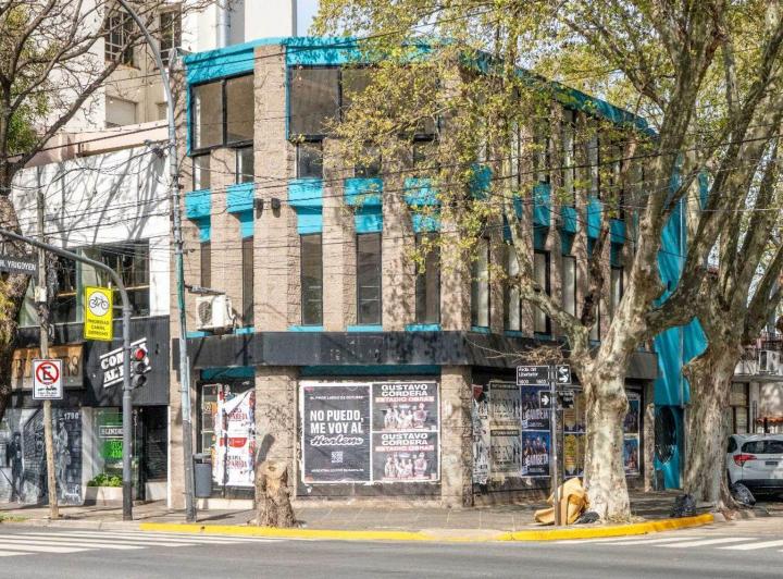 Local comercial · 300m²