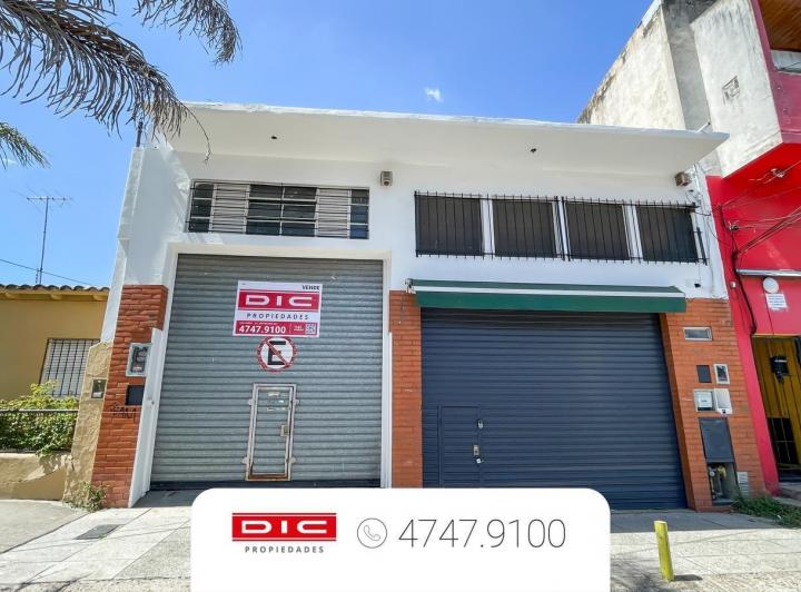 Local comercial · 243m² · 1 Cochera