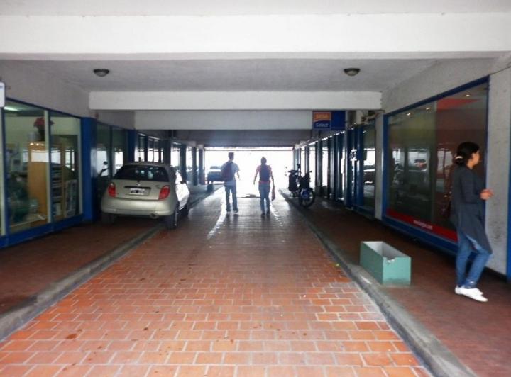 Local comercial · 15m² · 1 Ambiente · 1 Cochera
