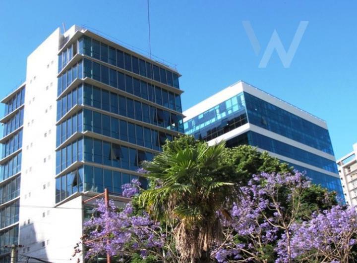 Oficina comercial · 306m² · 6 Cocheras