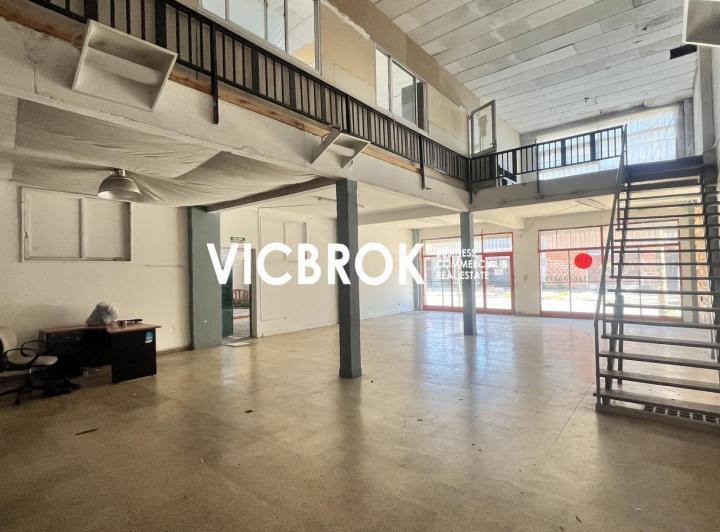 Bodega-Galpón · 1059m²