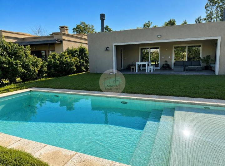 Quinta vacacional · 120m² · 4 Ambientes · 1 Cochera