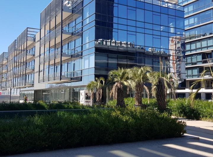 Oficina comercial · 155m² · 1 Cochera