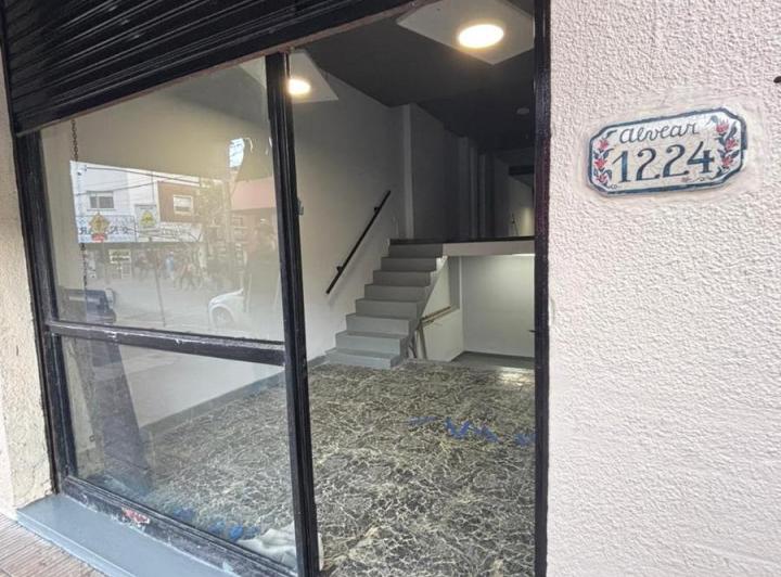 Local comercial · 51m² · 2 Ambientes