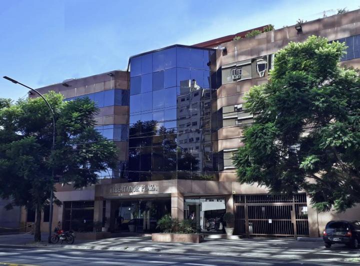 Oficina comercial · 1250m² · 12 Cocheras