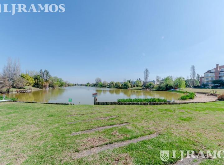 Departamento · 55m² · 2 Ambientes · 1 Cochera