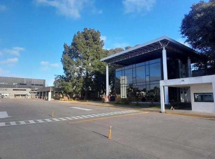 Depósito · 30000m²