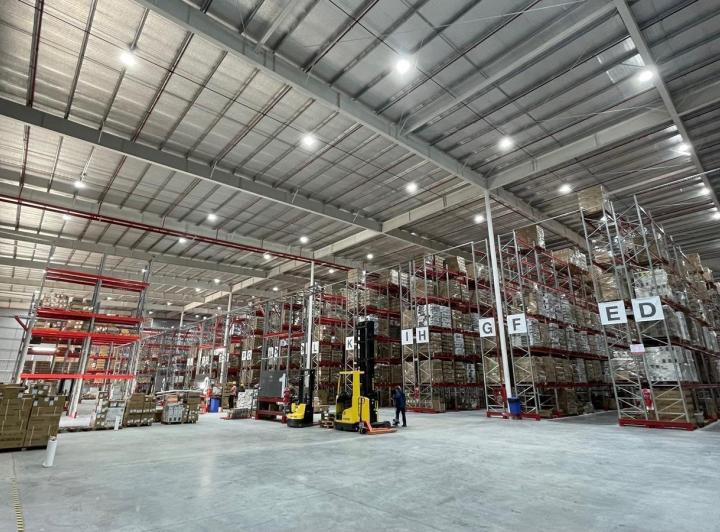 Depósito · 6500m²