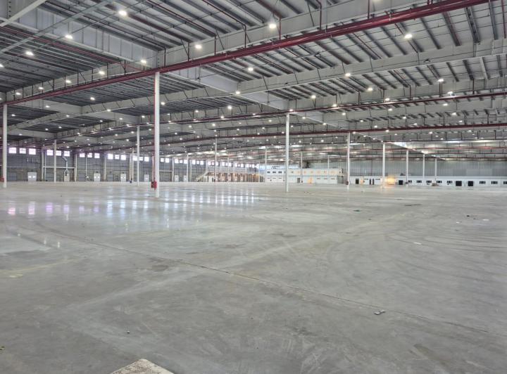 Depósito · 24000m²