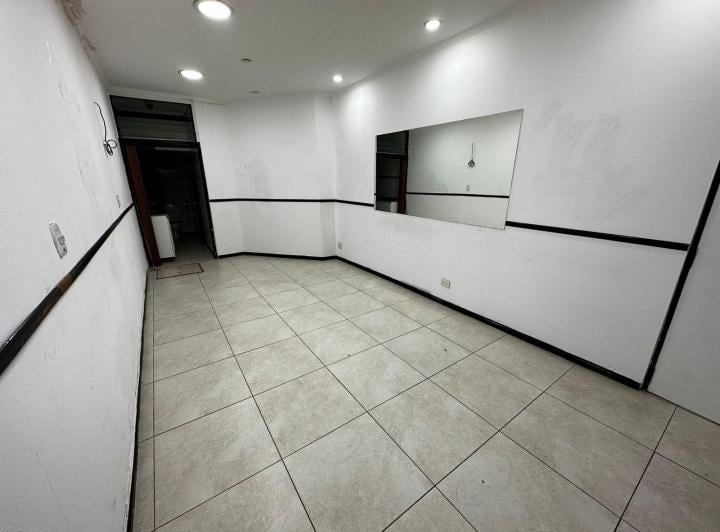 Local comercial · 24m²