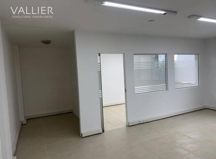 Oficina comercial · 50m² · 1 Cochera
