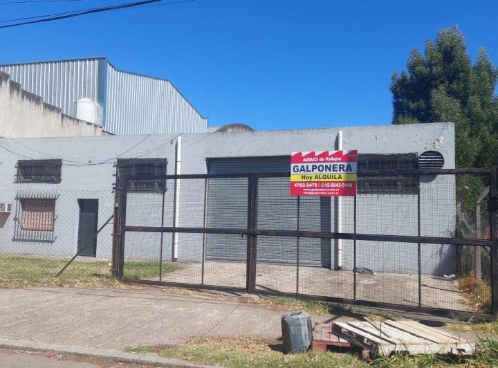 Bodega-Galpón · 225m²