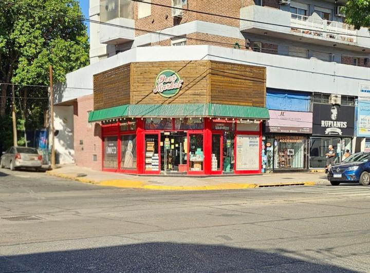 Local comercial · 85m²