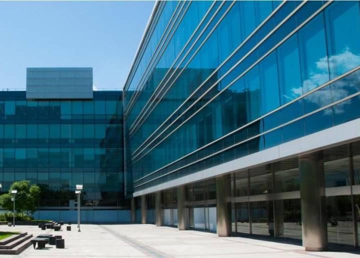 Oficina comercial · 1m² · 32 Cocheras