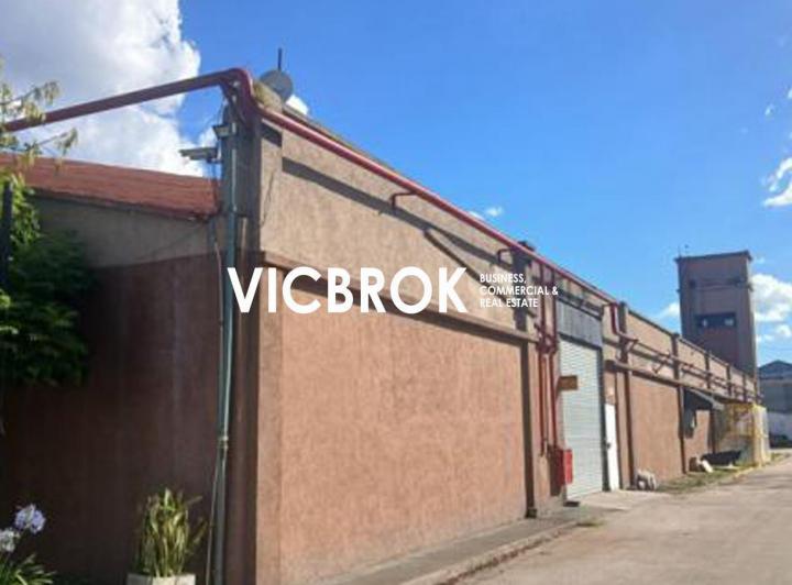 Depósito · 1903m² · 6 Cocheras