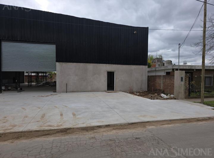Bodega-Galpón · 382m²