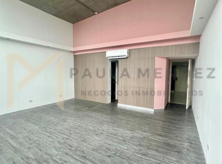 Oficina comercial · 44m² · 1 Cochera