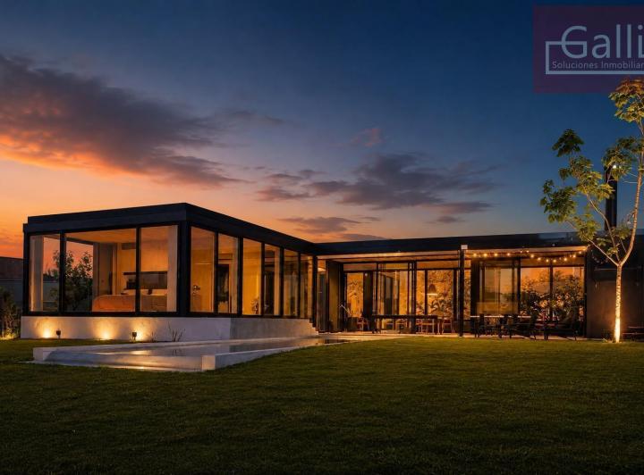 Casa · 190m² · 3 Ambientes · 3 Cocheras
