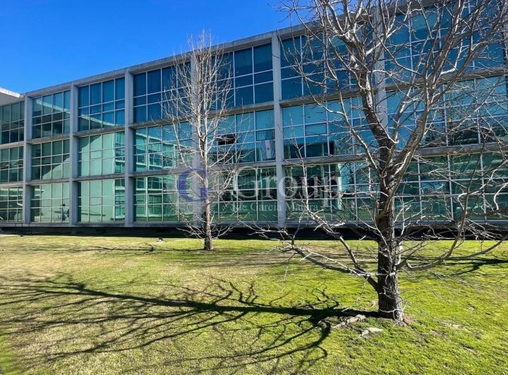 Oficina comercial · 147m² · 2 Cocheras